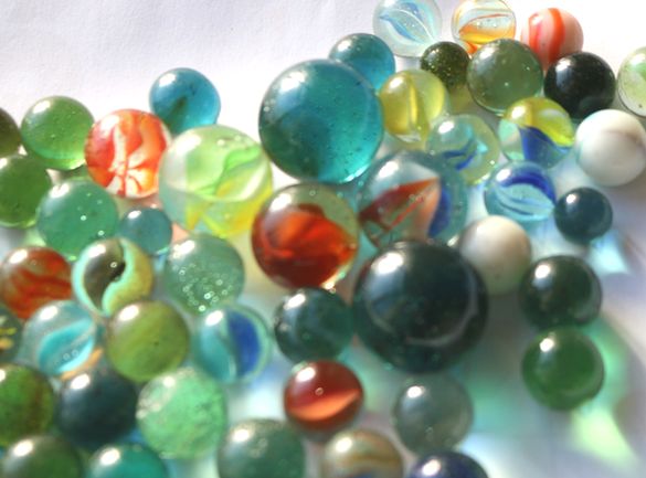 ビー玉各種 1.4キログラム　A407-