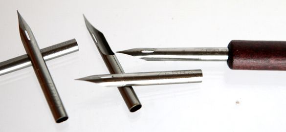 木製ペン軸とゼブラ丸ペン10本 B50-4